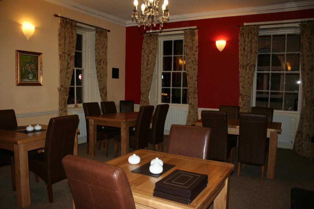 The Trewythen Hotel Llanidloes Eksteriør billede